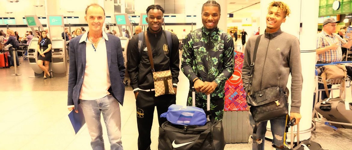 Institut jmg try out RC Lens depart paris 19 septembre 2019 présent David Tshibangu, Dimbas Ryan, Amos Kalonga. Andrea Puzo