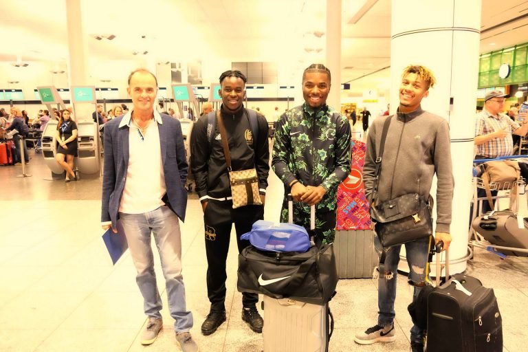 Institut jmg try out RC Lens depart paris 19 septembre 2019 présent David Tshibangu, Dimbas Ryan, Amos Kalonga. Andrea Puzo